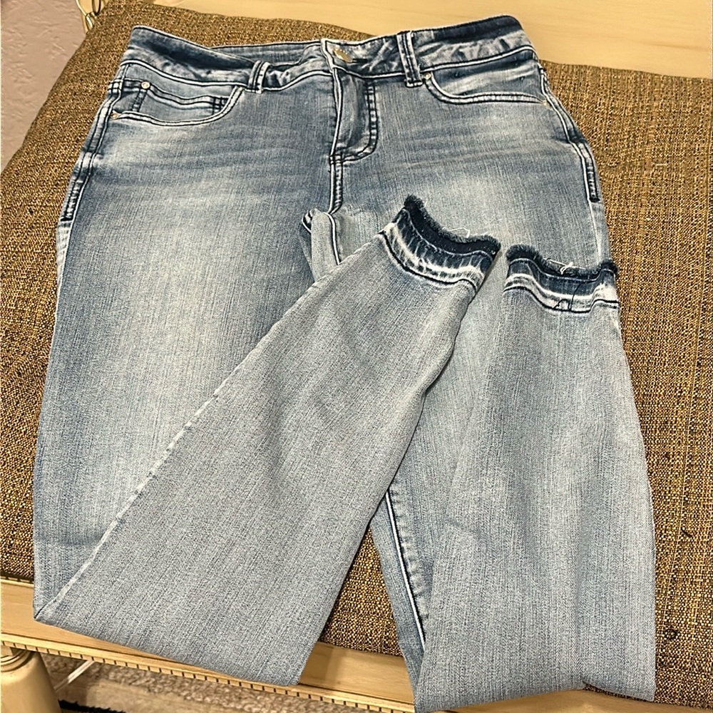 Everflex mid rise raw hem denim jeans- 6